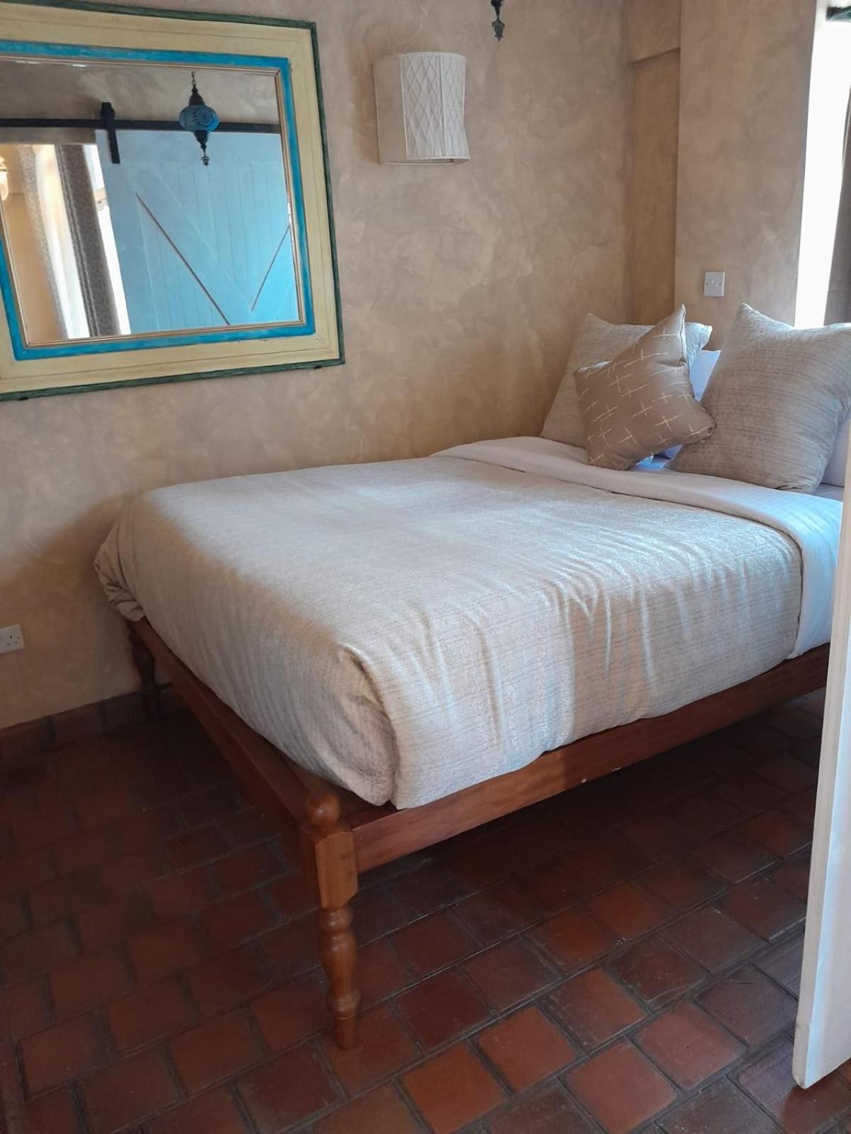 Woodmere Grand Hotel & Serviced Apartments Nairobi Extérieur photo