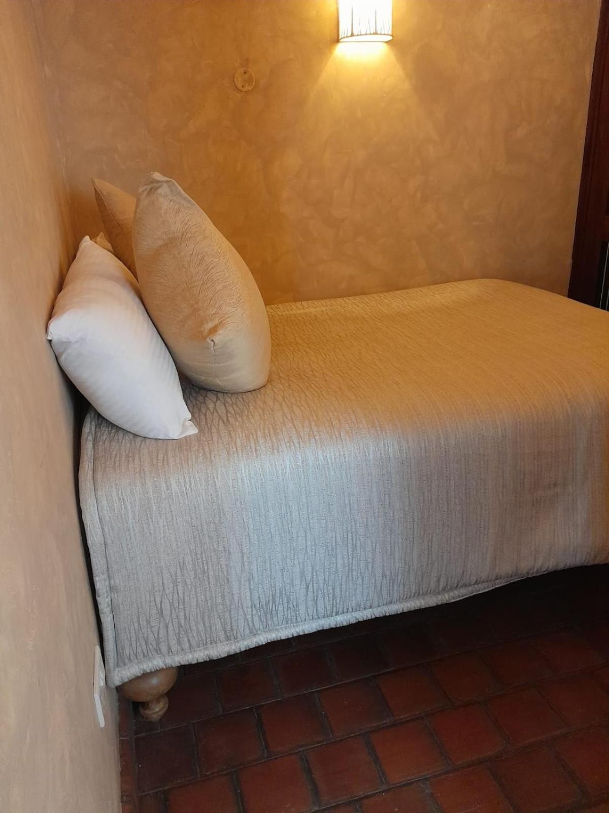 Woodmere Grand Hotel & Serviced Apartments Nairobi Extérieur photo