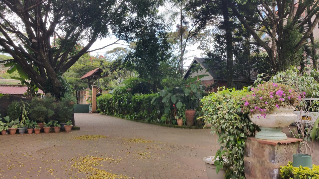 Woodmere Grand Hotel & Serviced Apartments Nairobi Extérieur photo