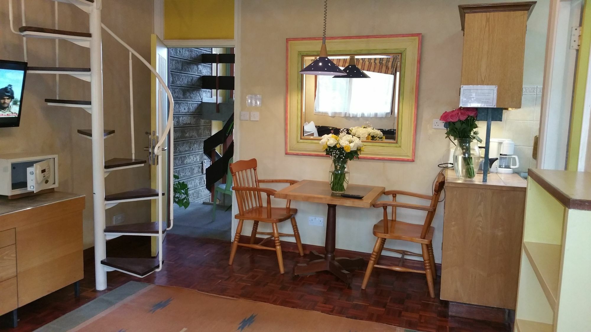 Woodmere Grand Hotel & Serviced Apartments Nairobi Extérieur photo